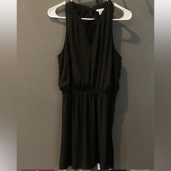 Guess size small sexy black sleeveless dress w/ stretchy waist great condition - Picture 1 of 8